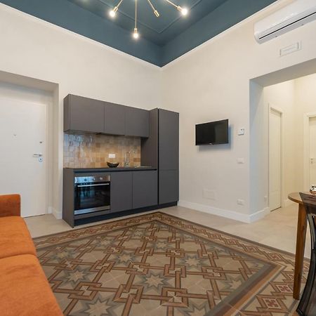 Palazzo Massa Apartments Napoli Bagian luar foto