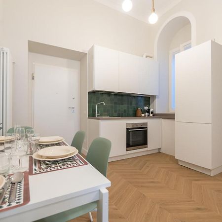 Palazzo Massa Apartments Napoli Bagian luar foto