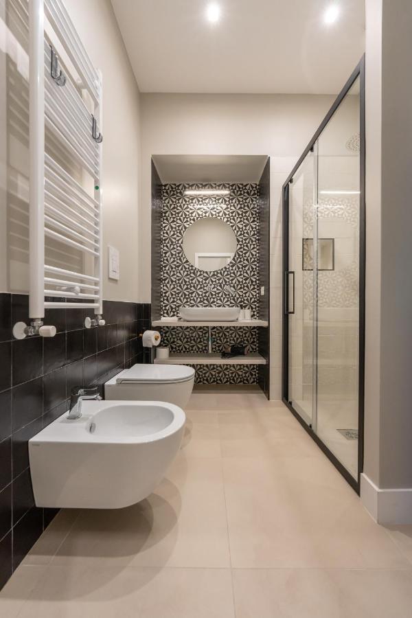 Palazzo Massa Apartments Napoli Bagian luar foto