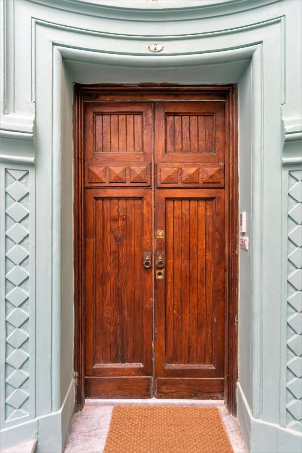 Palazzo Massa Apartments Napoli Bagian luar foto